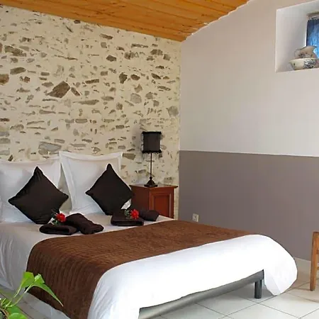La Champrenière 3*