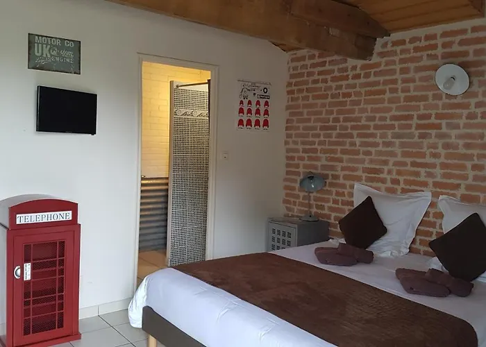 住宿加早餐酒店 查姆普乐尼尔住宿加早餐旅馆 Saint-Paul-en-Pareds